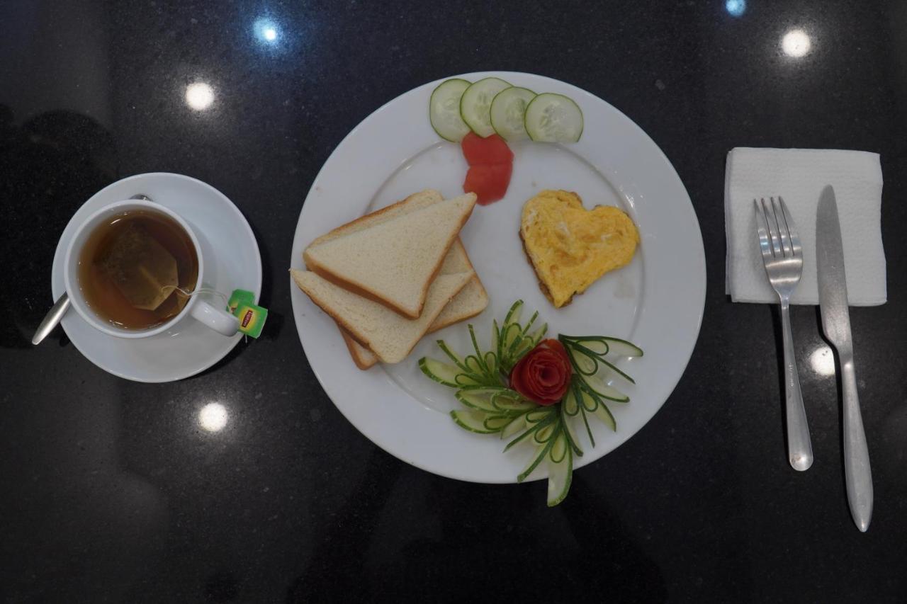 Thuc At 3Am - Hanoi Lotus Экстерьер фото